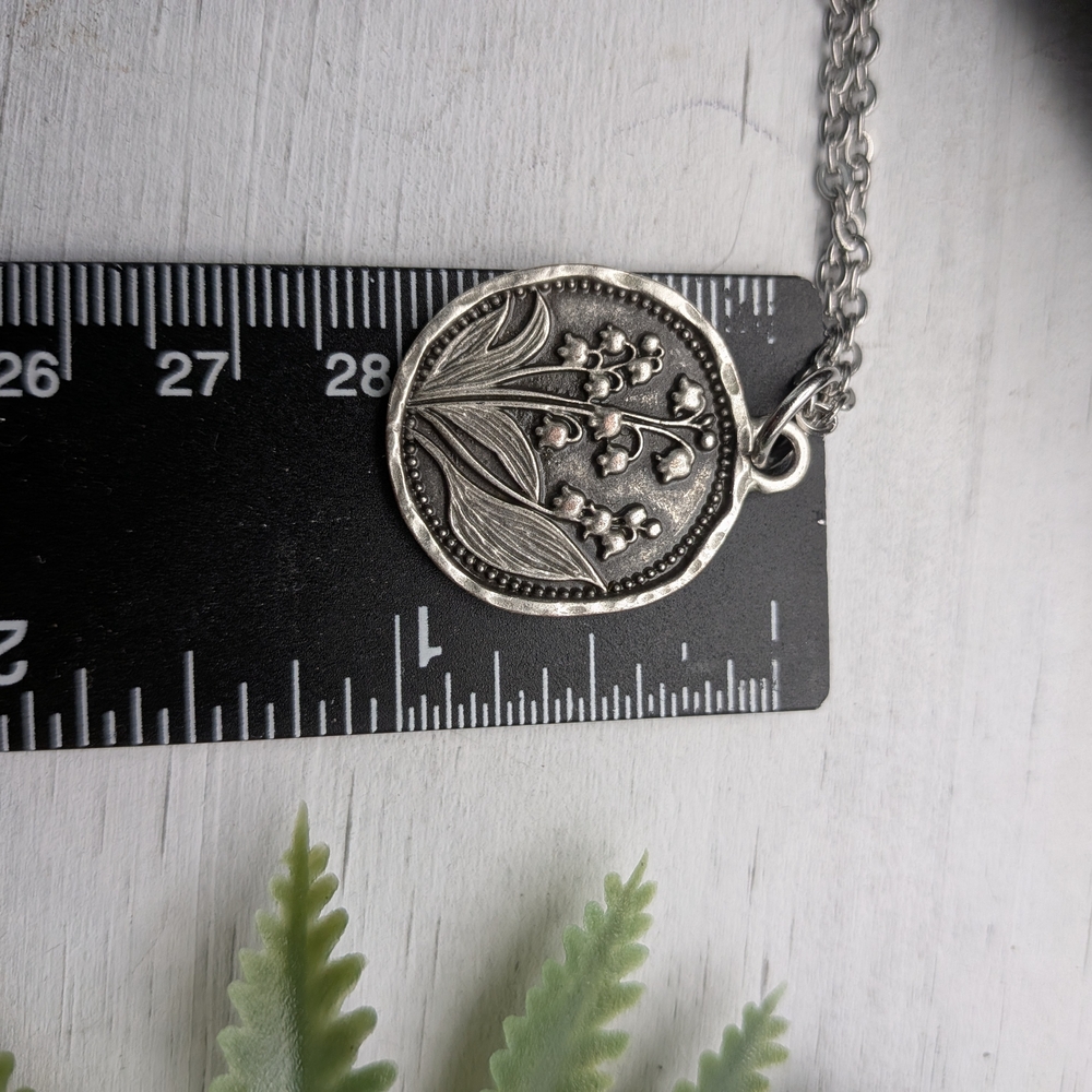 Silver Lily Of The Valley Flower Pendant Necklace - Picture 6 of 6